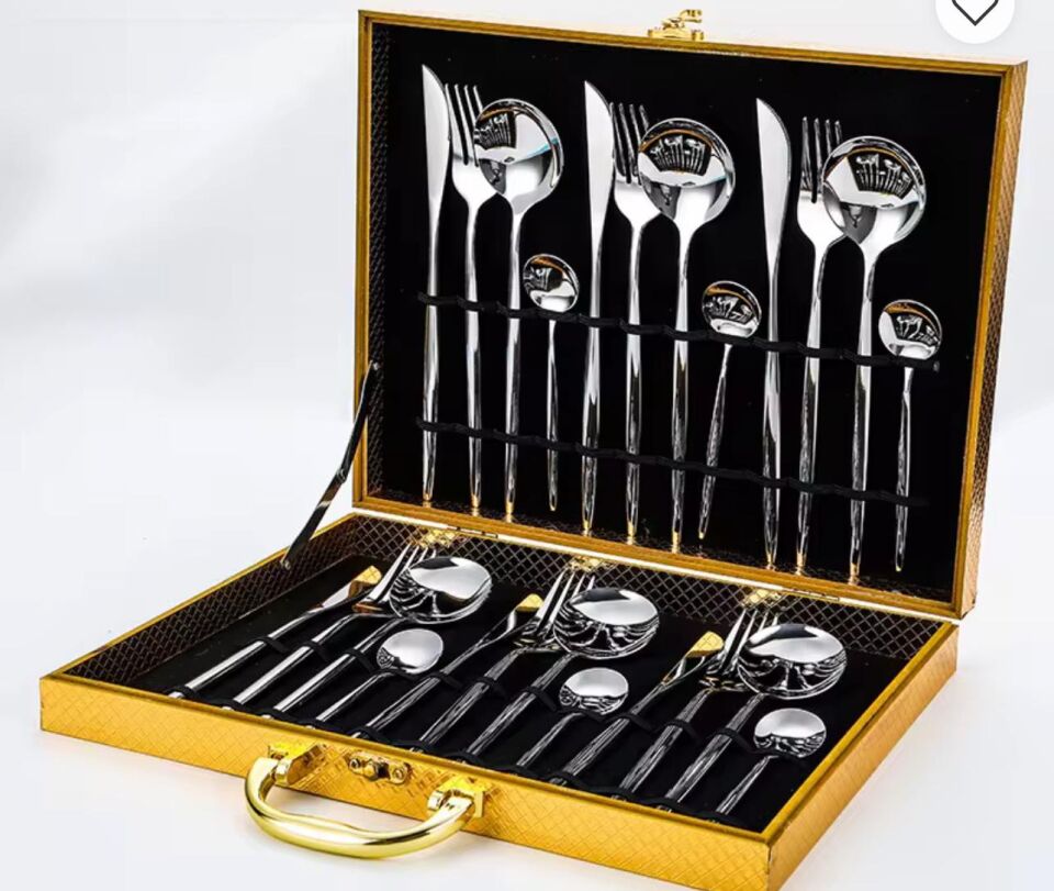 304 Paslanmaz Çelik Gümüş Seri 72 Parça 18/10 Çatal Kaşık Bıçak Takımı